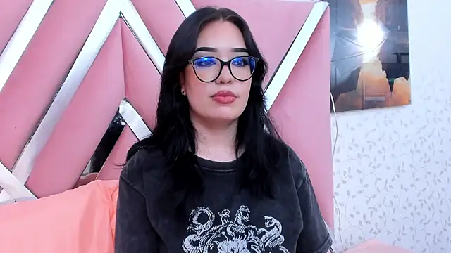 ninameduxx online show from 05.14.26