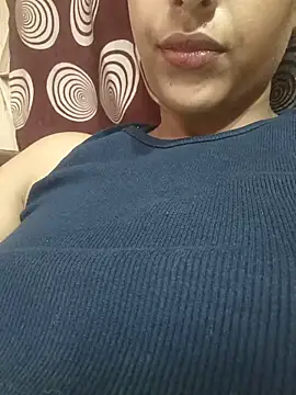 Snapshot of komalsharma99 chatting on 06.04.26 komalsharma99 online show from 06.04.26