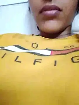komalsharma99 online show from 06.12.26