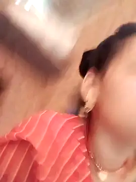 Hot ree64 online show from 04.22.26