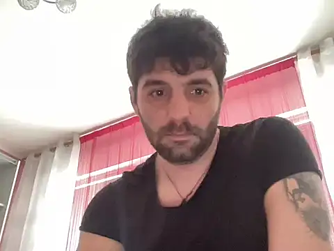 MaximoMarty online show from 02.04.26