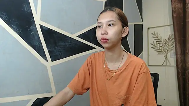 Charming lexi online show from 04.24.26