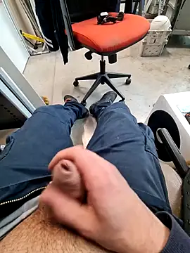 mika3377 online show from 02.05.26