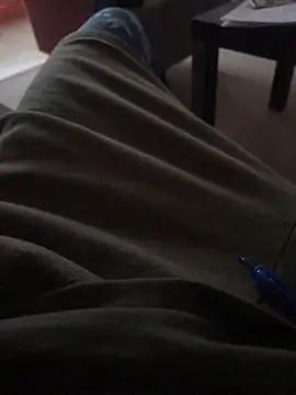 Snapshot of Tommyzzzzzz chatting on 12.19.24 Tommyzzzzzz online show from 12.19.24