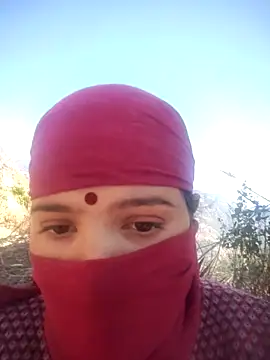 Hotty Priyaji online show from 02.05.26