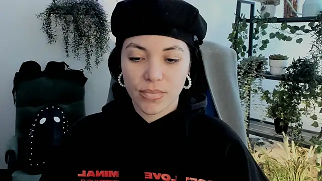 NeoGeisha online show from 05.04.26