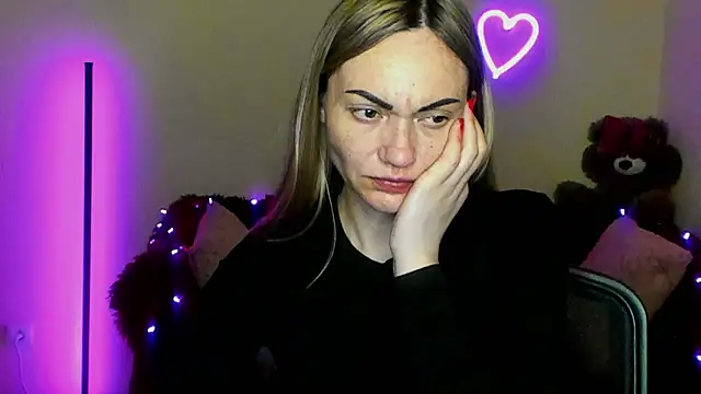 BlondMikey22 online show from 04.18.26