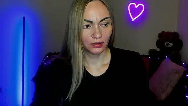 BlondMikey22 online show from 04.19.26