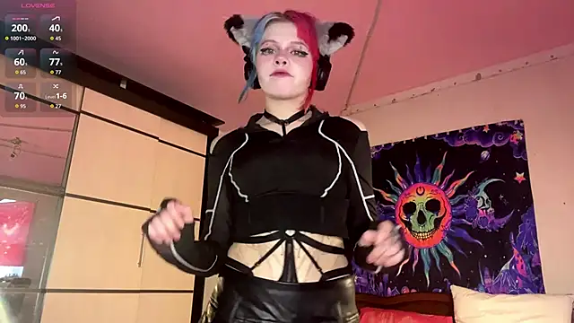 Snapshot of MeowMixer chatting on 02.27.26 MeowMixer online show from 02.27.26