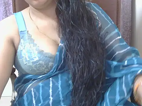 Snapshot of Cute_Sheetal chatting on 06.09.26 Cute Sheetal online show from 06.09.26