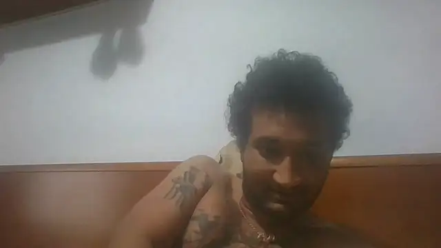 Snapshot of inakiriarte chatting on 02.10.26 inakiriarte online show from 02.10.26