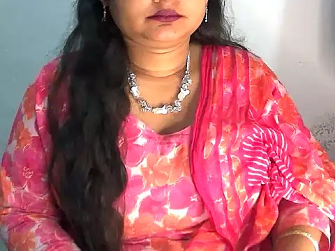 Saniya K2 online show from 04.20.26