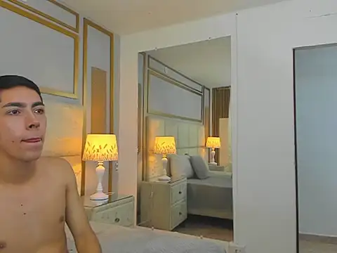 Snapshot of ValentinColins chatting on 02.15.26 ValentinColins online show from 02.15.26