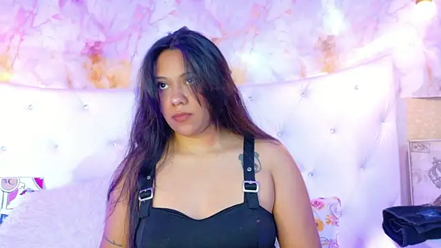 SasshaSpicy online show from 04.24.26