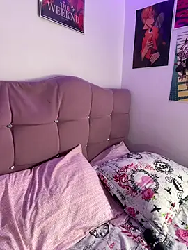 Snapshot of _SofiaaMiller chatting on 04.02.26 SofiaaMiller online show from 04.02.26