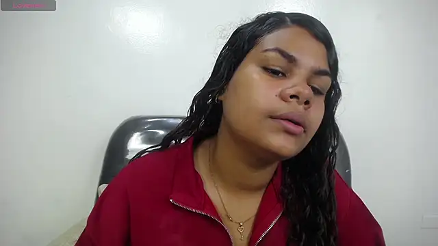 yaazhinii online show from 06.20.26