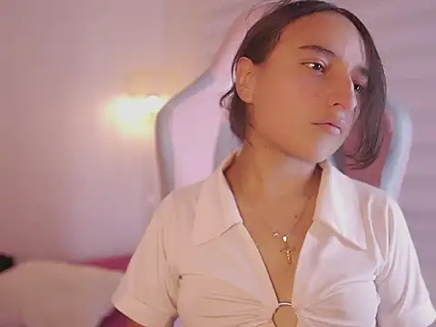  emily jonexs online show from 02.09.26