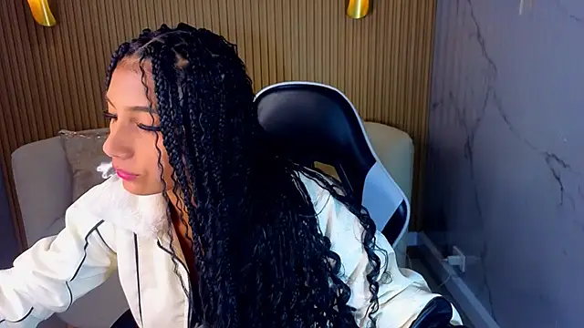 Perla Moon Tx online show from 03.11.26