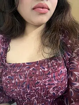 Snapshot of riya_sharma11 chatting on 02.08.26 riya sharma11 online show from 02.08.26