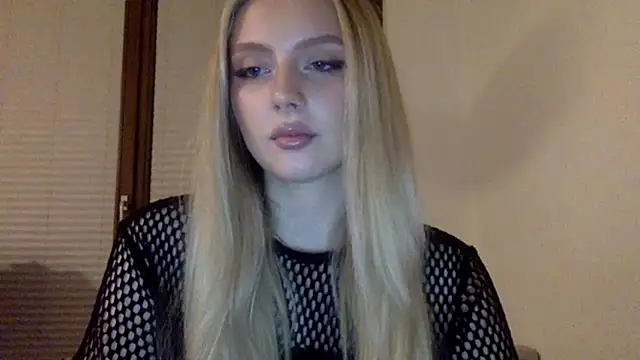 MayaWetDream online show from 04.23.26