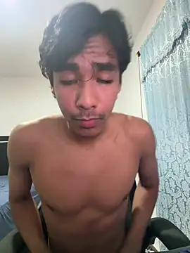 Snapshot of Pedestal_diamant chatting on 02.27.26 Pedestal diamant online show from 02.27.26