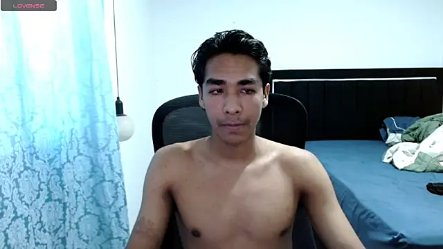 Snapshot of Pedestal_diamant chatting on 03.26.26 Pedestal diamant online show from 03.26.26