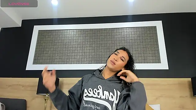 Chloee  Adams online show from 02.28.26