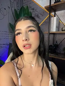 BadLilAngelXXX online show from 05.05.26