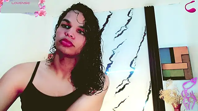 Snapshot of Zonce_shimer chatting on 08.08.26 Zonce shimer online show from 08.08.26