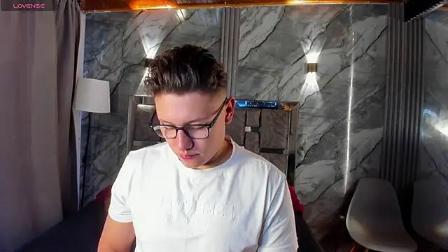 Manson and Zoe online show from 06.14.26