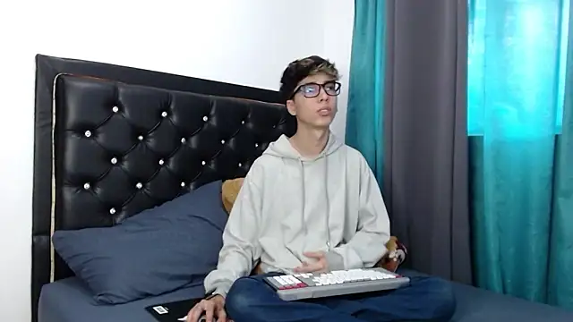 gabriel x18 online show from 03.19.26