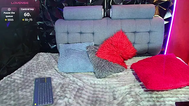 Snapshot of Tammy_sutra chatting on 03.25.26 Tammy sutra online show from 03.25.26