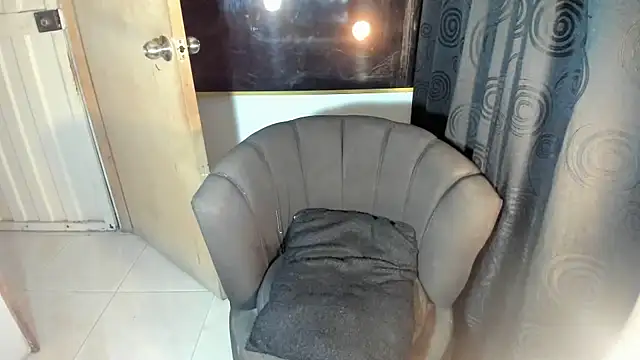 Jesshot bigcock20cm online show from 06.15.26