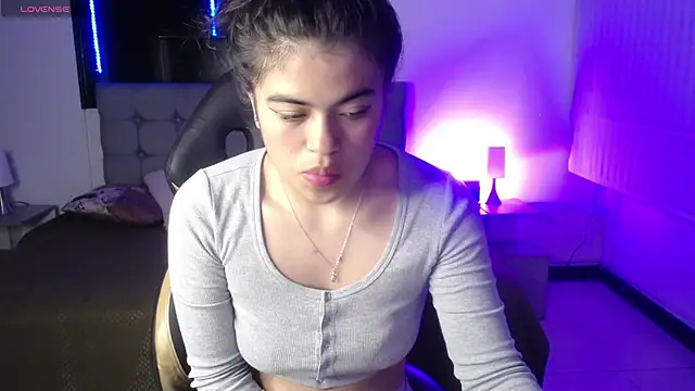 Katia pretty x online show from 03.21.26