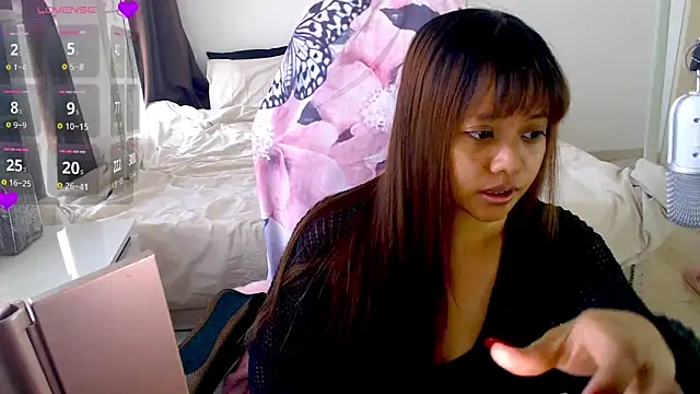 MyAsianWaifu online show from 06.10.26
