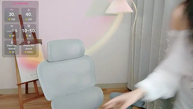 Snapshot of TT-AFGLOO chatting on 03.05.26 TT-AFGLOO online show from 03.05.26