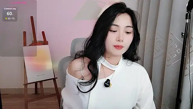 Snapshot of TT-AFGLOO chatting on 03.12.26 TT-AFGLOO online show from 03.12.26