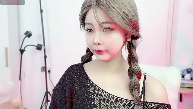 Memeli0 online show from 02.11.26