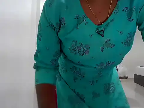 VixenNandhu online show from 04.27.26