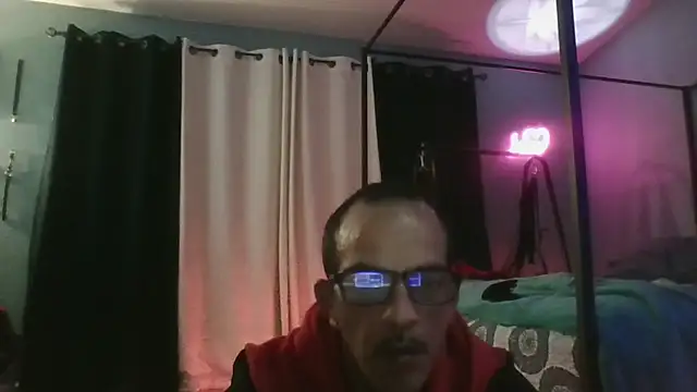 Snapshot of bellaskeykeeper chatting on 02.09.26 bellaskeykeeper online show from 02.09.26