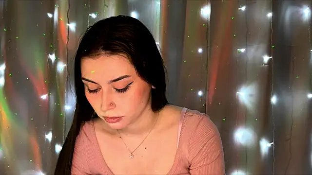 Snapshot of bellarison chatting on 03.04.26 bellarison online show from 03.04.26