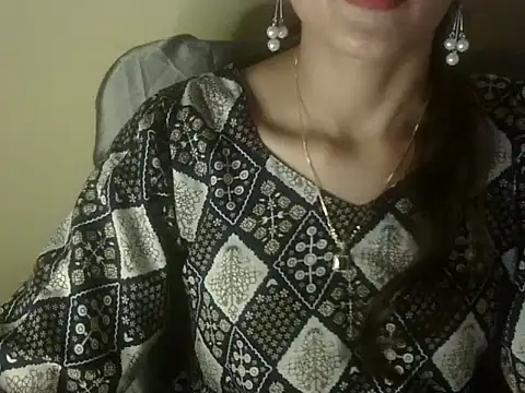Snapshot of Mehaak_ chatting on 05.14.26 Mehaak online show from 05.14.26