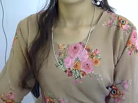 Snapshot of Mehaak_ chatting on 05.25.26 Mehaak online show from 05.25.26