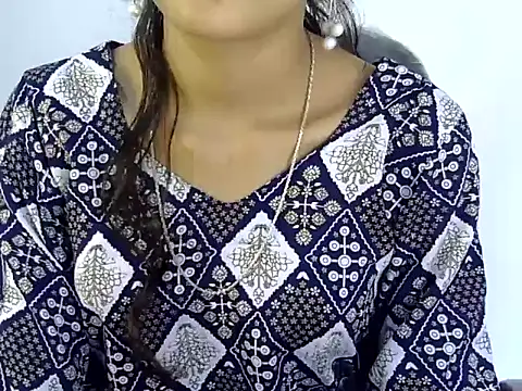 Snapshot of Mehaak_ chatting on 06.02.26 Mehaak online show from 06.02.26
