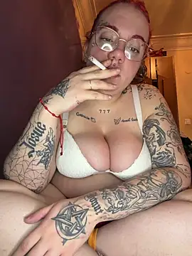 Snapshot of Diablita13 chatting on 03.05.26 Diablita13 online show from 03.05.26