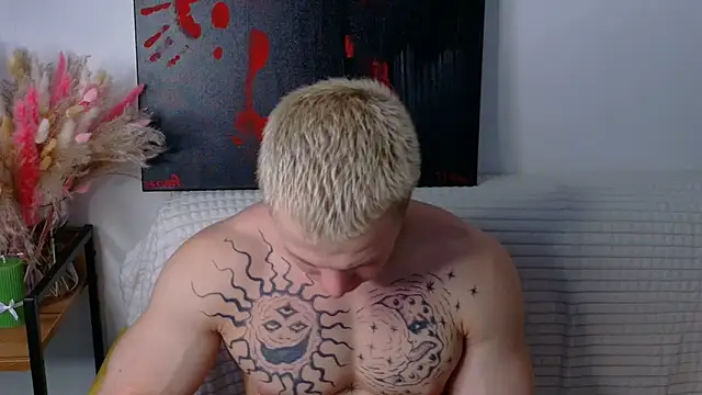 SterlingNoir online show from 02.19.26