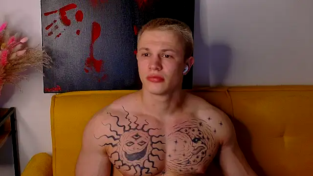 SterlingNoir online show from 03.18.26