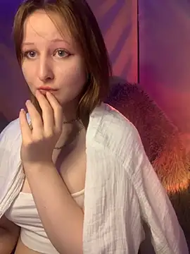 Snapshot of MargoPinky1 chatting on 02.16.26 MargoPinky1 online show from 02.16.26