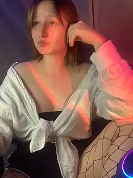 Snapshot of MargoPinky1 chatting on 02.17.26 MargoPinky1 online show from 02.17.26