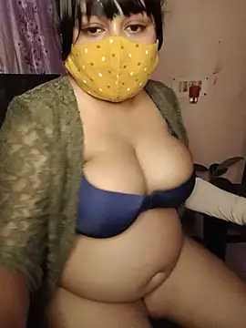 Lovely-Lina7 online show from 05.23.26